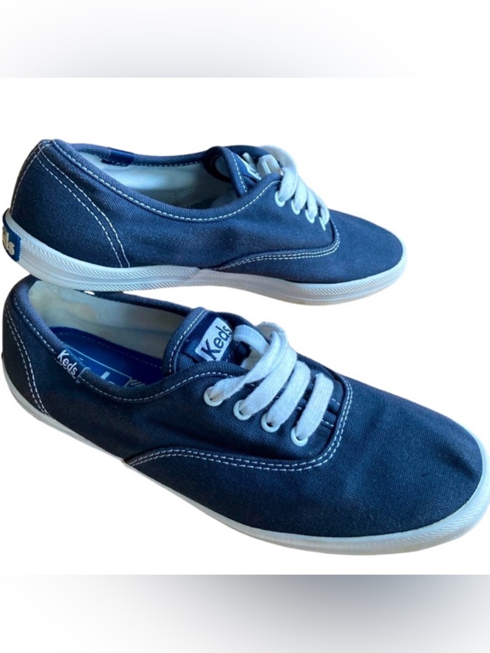 Keds Women's Champion Lace Up Sneaker, NAVY CANVAS, Size 6